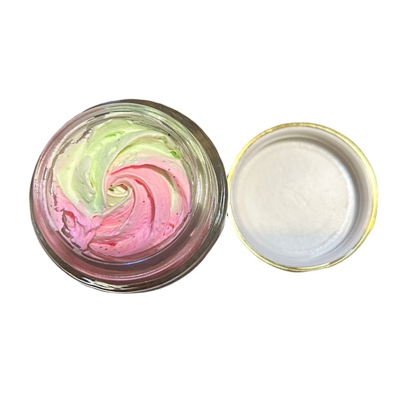 Truly Buns of Glowry Butt Polish 0.7oz | Tighten & Glow | Watermelon Vitamin E - Picture 5 of 5